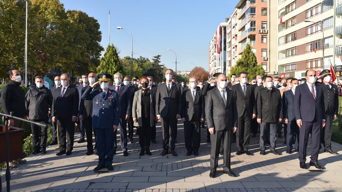 10 KASIM ATATÜRK'Ü ANMA GÜNÜ ÇELENK SUNMA TÖRENİ