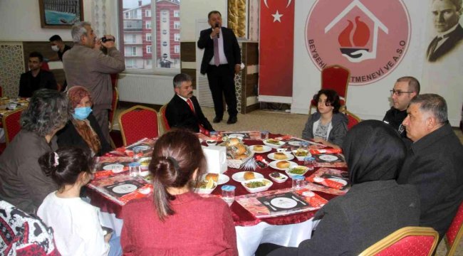 Beyşehir Kaymakamı Özdemir şehit aileleri ve gazilerle iftarda buluştu