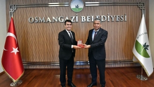 Genel Sekreter Raev ilk resmi ziyaretini Bursa Osmangazi'ye yaptı