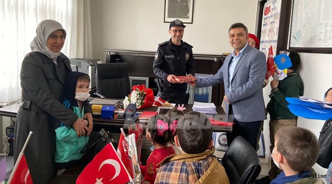 Öğrencilerden Polis Amirliği'ni ziyaret