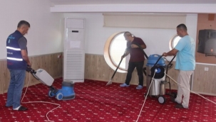 Kocaeli İzmit'te ibadethaneler temizleniyor